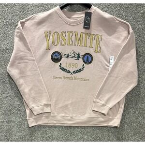 Vintage Yosemite National Park est. 1890 Sierra Nevada Mountain Sweatshirt.